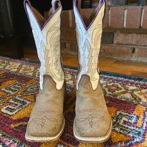 Girls cowboy boots